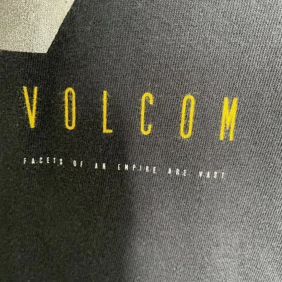 Volcom Stone T Shirt Men’s Large Black Rainbow Logo Prism Graphic Tee Skate Surf - Picture 4 of 9